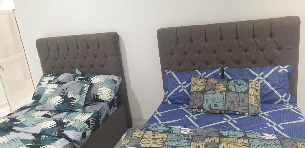 International Abu Dhabi Hostel Екстериор снимка