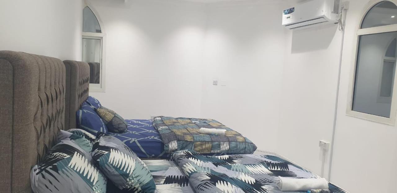 International Abu Dhabi Hostel Екстериор снимка