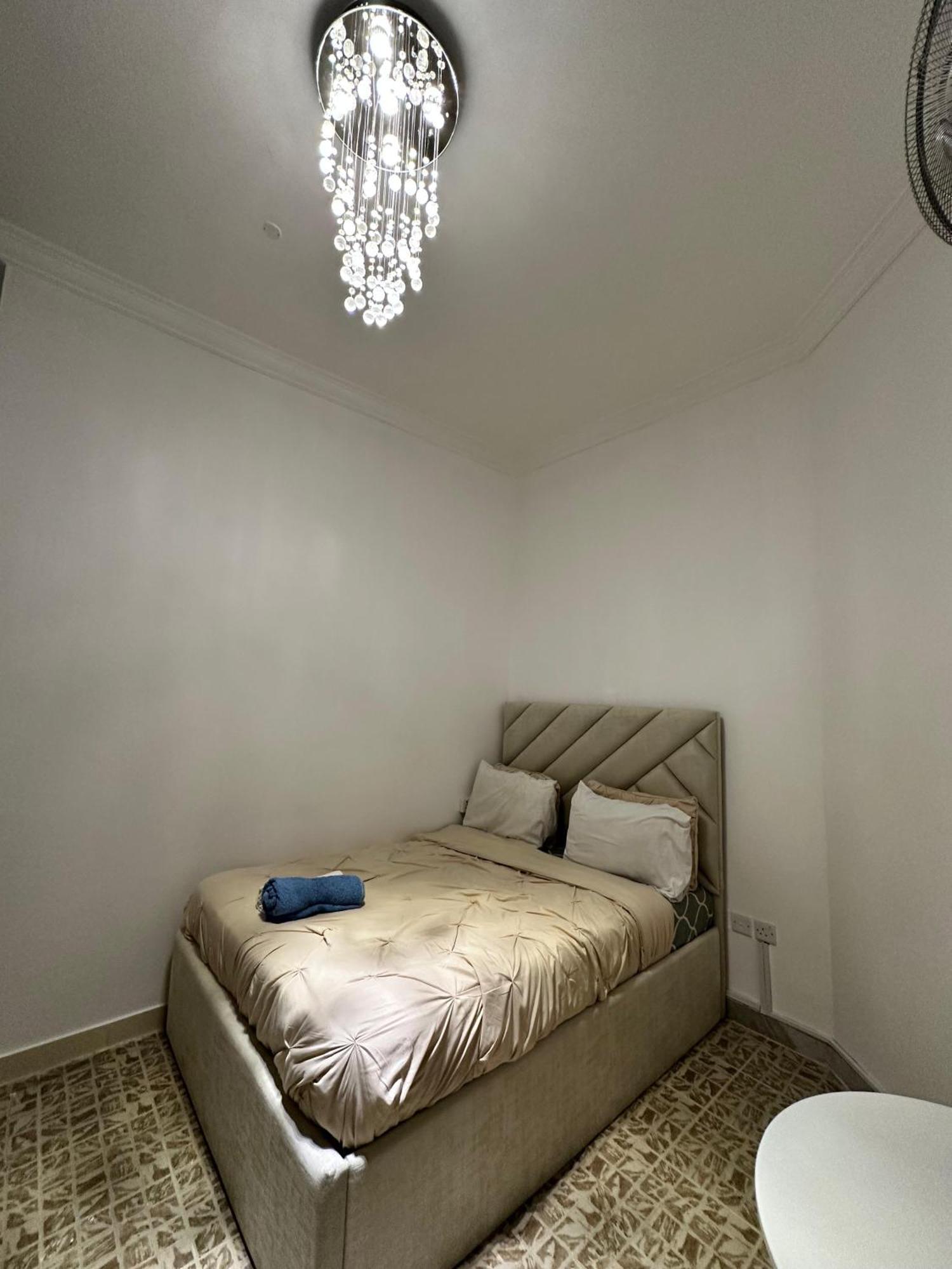 International Abu Dhabi Hostel Екстериор снимка